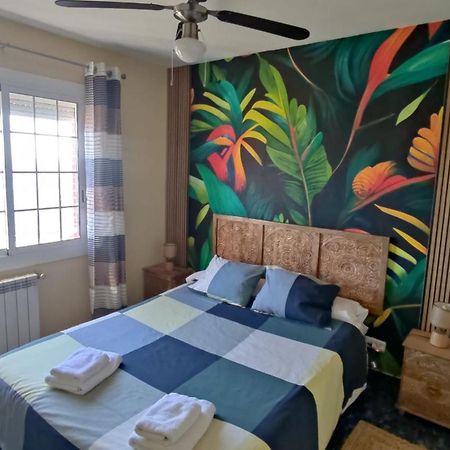 Bianca Seaview & Beach Apartment Монгат Екстер'єр фото